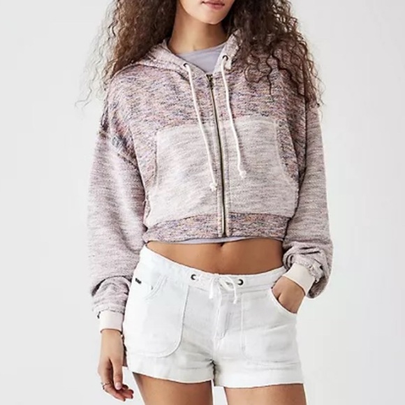 BDG Tops - BDG Urban Outfitters Leah Beach Full Zip Hoodie women’s size medium sweatshirt